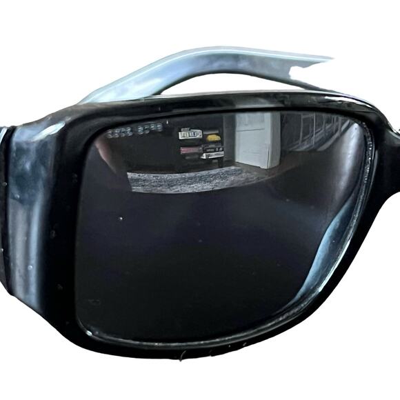 Prada Black Sunglasses SPR16L 1AB-1A1 - Picture 8 of 15